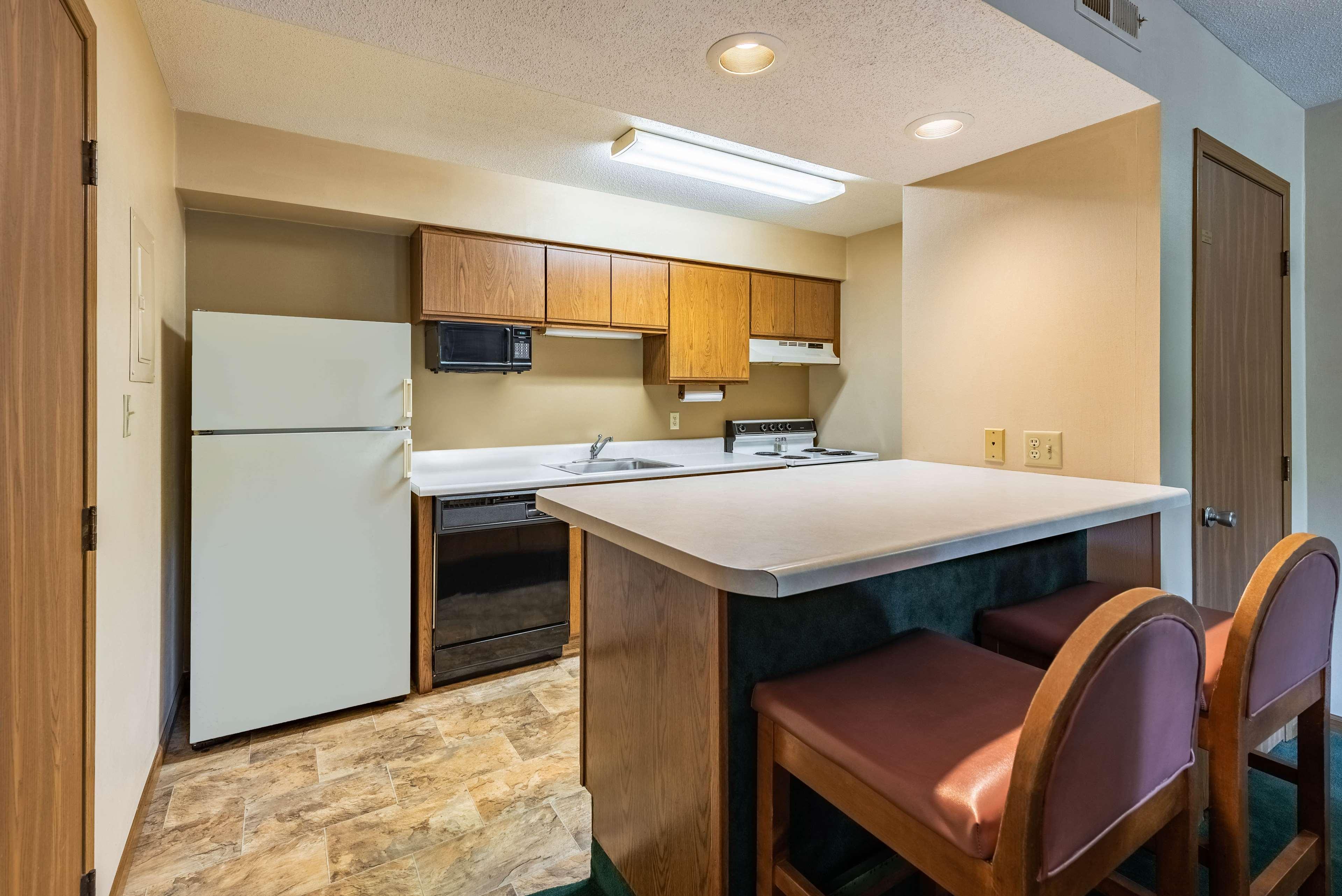 Americas Best Value Inn St. Marys Exterior photo